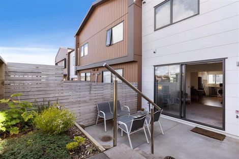 Photo of property in 13 Sun Orchid Avenue, Wiri, Auckland, 2104