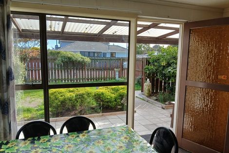 Photo of property in 122 Effingham Street, North New Brighton, Christchurch, 8083