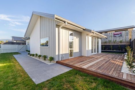 Photo of property in 5 Mangatainoka Lane, Awapuni, Palmerston North, 4412