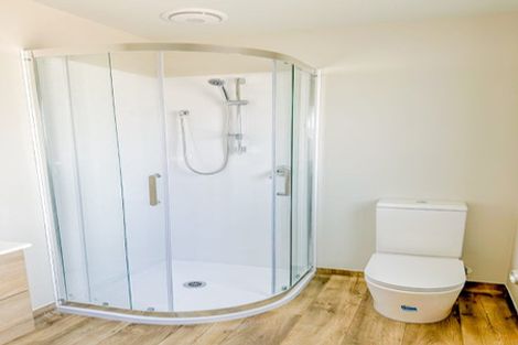 Photo of property in 9/70 Clevedon Road, Papakura, 2110