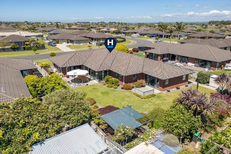Photo of property in 66 Carrington Drive, Papamoa Beach, Papamoa, 3118