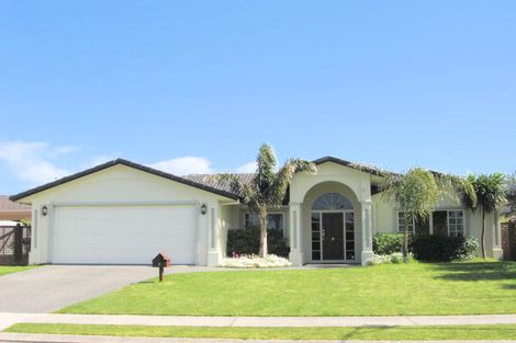 Photo of property in 5 Santa Barbara Drive, Papamoa Beach, Papamoa, 3118