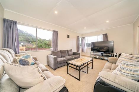 Photo of property in 77 Karaka Street, Wainuiomata, Lower Hutt, 5014
