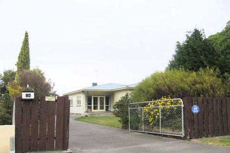 Photo of property in 14 Cambridge Terrace, Taradale, Napier, 4112