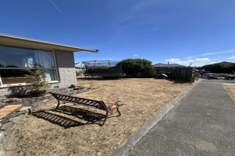 Photo of property in 102 Effingham Street, North New Brighton, Christchurch, 8083