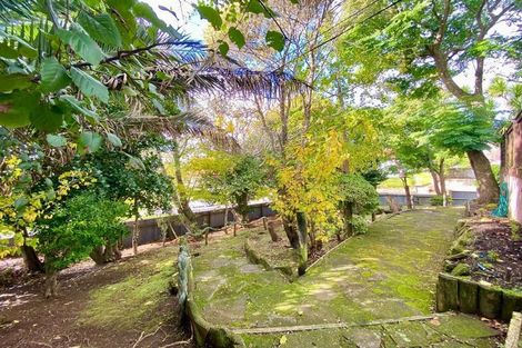 Photo of property in 98 Glenpark Avenue, Frankleigh Park, New Plymouth, 4310