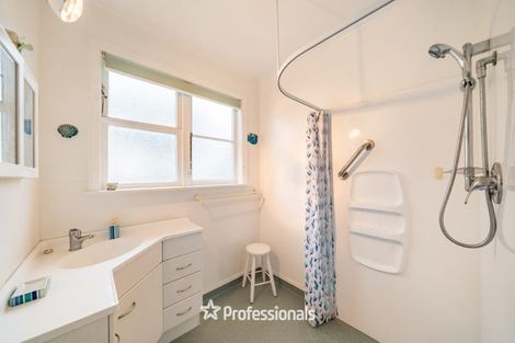 Photo of property in 77 Walters Street, Avalon, Lower Hutt, 5011