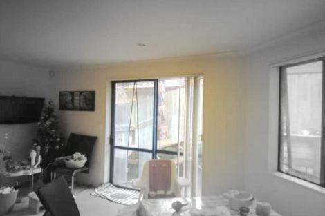 Photo of property in 3 Marbella Crescent, Oteha, Auckland, 0632