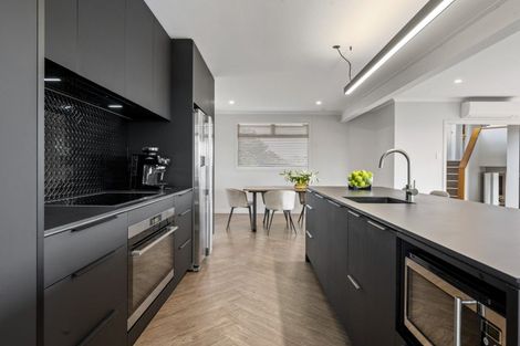 Photo of property in 2 Prospect Terrace, Pukekohe, 2120