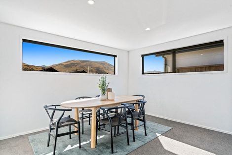 Photo of property in 12 Wheat Street, Jacks Point, Queenstown, 9371