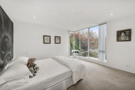 Photo of property in 1a Hamilton Parade, Hamilton Central, Hamilton, 3204