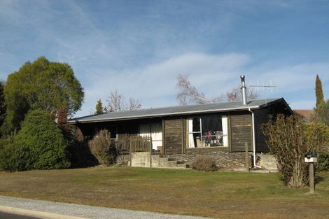 Photo of property in 45 Faulks Terrace, Wanaka, 9305