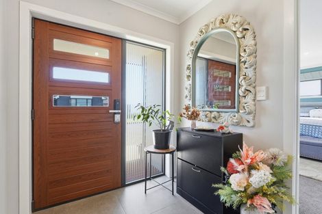 Photo of property in 1 Kauri Place, Pahiatua, 4910