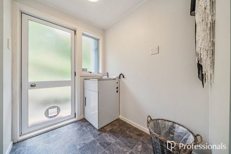 Photo of property in 14a Hawthorn Crescent, Stokes Valley, Lower Hutt, 5019