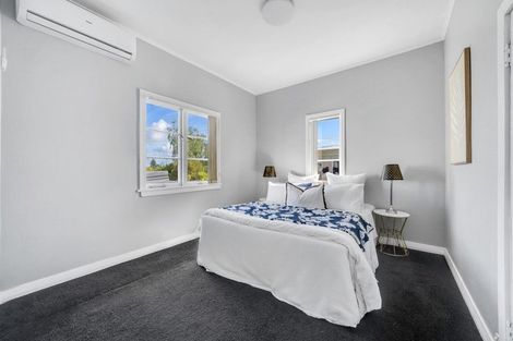 Photo of property in 1/30 Hillcrest Road, Papatoetoe, Auckland, 2025