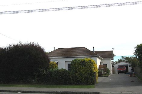 Photo of property in 18a Middlepark Road, Sockburn, Christchurch, 8042