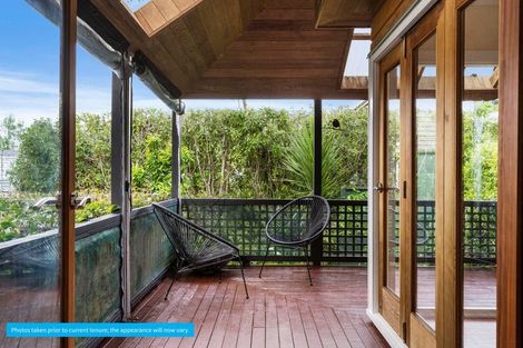 Photo of property in 2/36 Beulah Avenue, Rothesay Bay, Auckland, 0630