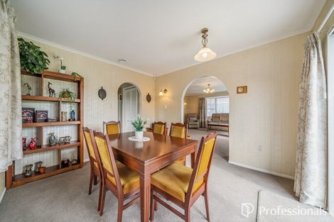 Photo of property in 14 Rawhiti Street, Stokes Valley, Lower Hutt, 5019