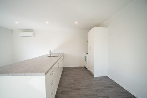 Photo of property in 962c Tremaine Avenue, Roslyn, Palmerston North, 4414