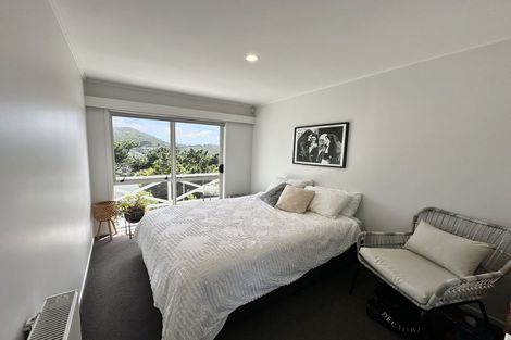 Photo of property in 24a Parklands Drive, Karori, Wellington, 6012