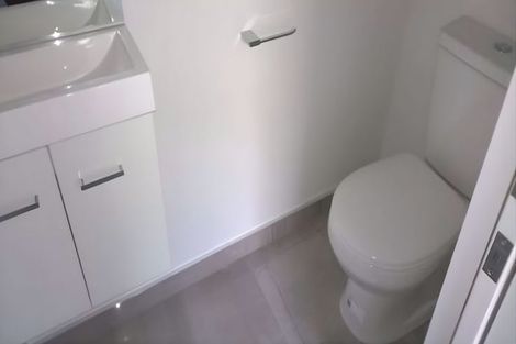 Photo of property in 4/40 Brockworth Place, Riccarton, Christchurch, 8011