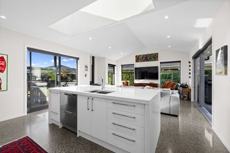 Photo of property in 12 Oakley Drive, Prebbleton, 7604