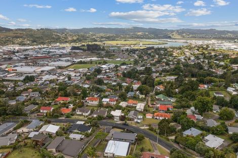 Photo of property in 60 Anzac Road, Morningside, Whangarei, 0110