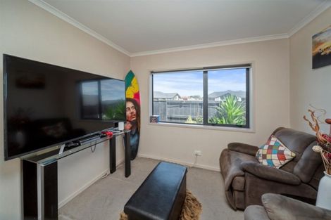 Photo of property in 14 Reremoana Close, Hawera, 4610