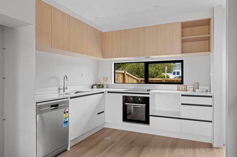 Photo of property in 85 Jaemont Avenue, Te Atatu South, Auckland, 0610