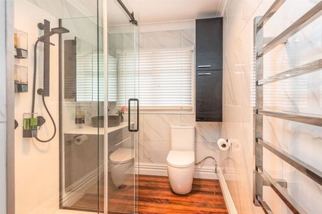 Photo of property in 50 Croziers Road, St Albans, Christchurch, 8052