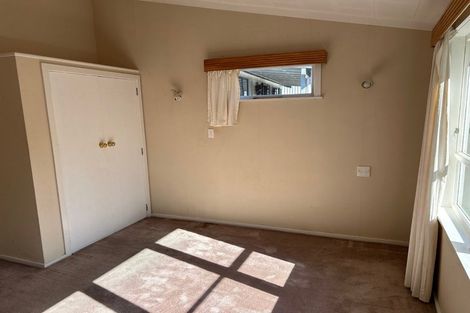 Photo of property in 72 Avondale Road, Taradale, Napier, 4112