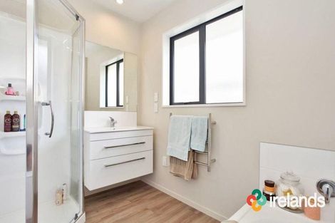 Photo of property in 38 Meyer Crescent, Halswell, Christchurch, 8025