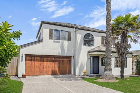 Photo of property in 10 Gunner Drive, Te Atatu Peninsula, Auckland, 0610