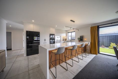 Photo of property in 10 Orbell Crescent, Te Anau, 9679