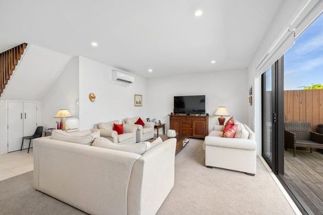 Photo of property in 3/9 Edgeware Road, St Albans, Christchurch, 8014