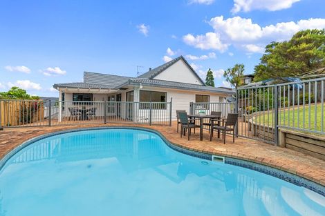Photo of property in 129 Stapleford Crescent, Browns Bay, Auckland, 0630
