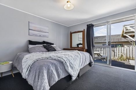 Photo of property in 24a/3 Waimumu Road, Massey, Auckland, 0614