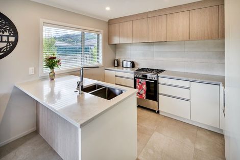 Photo of property in 8 Henrietta Maxwell Grove, Wainuiomata, Lower Hutt, 5014