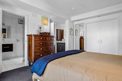 Photo of property in 5 Whareora Terrace, Cashmere, Christchurch, 8022