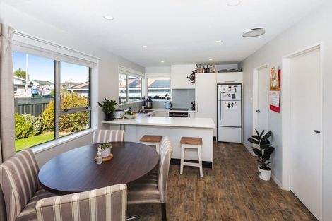 Photo of property in 1/3 Puriri Street, Riccarton, Christchurch, 8041