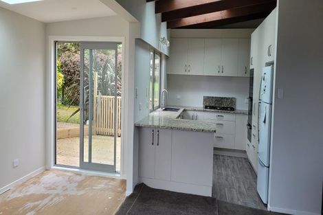 Photo of property in 14 Cherry Blossom Grove, Maungaraki, Lower Hutt, 5010