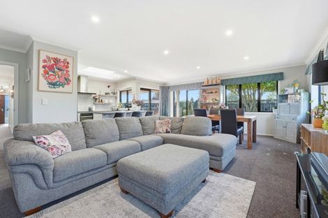 Photo of property in 1 Kauri Place, Pahiatua, 4910