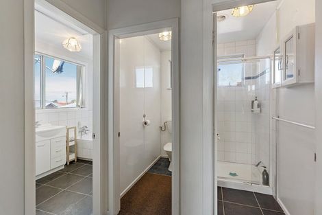 Photo of property in 20 Seymour Street, Hornby, Christchurch, 8042