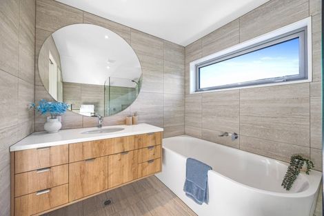 Photo of property in 1 Kahika Lane, Westmorland, Christchurch, 8025