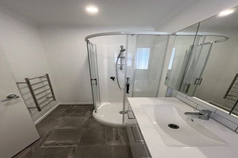 Photo of property in 39 Ngae Place, Mangere East, Auckland, 2024