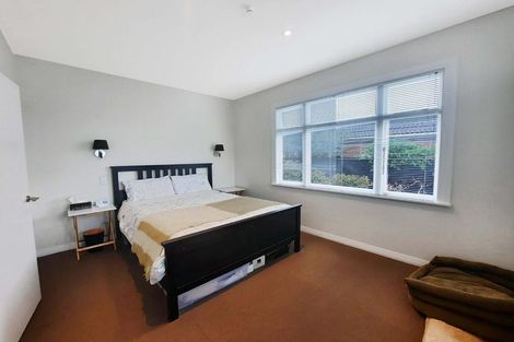 Photo of property in 48 Taupata Street, Redcliffs, Christchurch, 8081