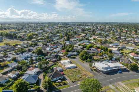 Photo of property in 114 Holland Road, Fairfield, Hamilton, 3214