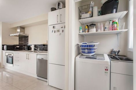 Photo of property in 2/116 Stanmore Road, Linwood, Christchurch, 8011