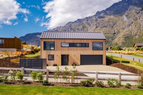 Photo of property in 46 Orford Drive, Jacks Point, Queenstown, 9371