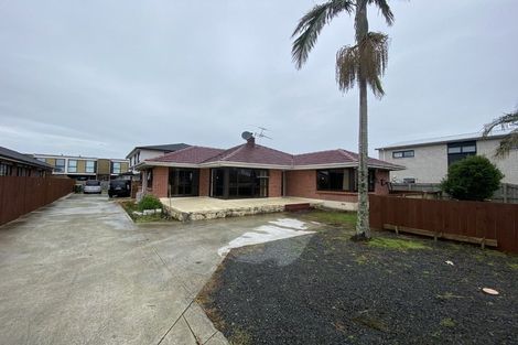 Photo of property in 18 Fraser Road, Papatoetoe, Auckland, 2025